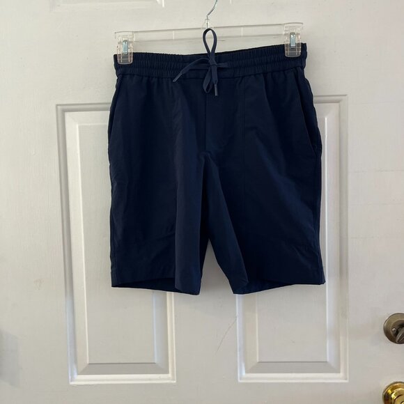 Lululemon Men's Blue Relaxed Fit Pull-On Light Woven Shorts 7" Sz SM - Picture 1 of 8